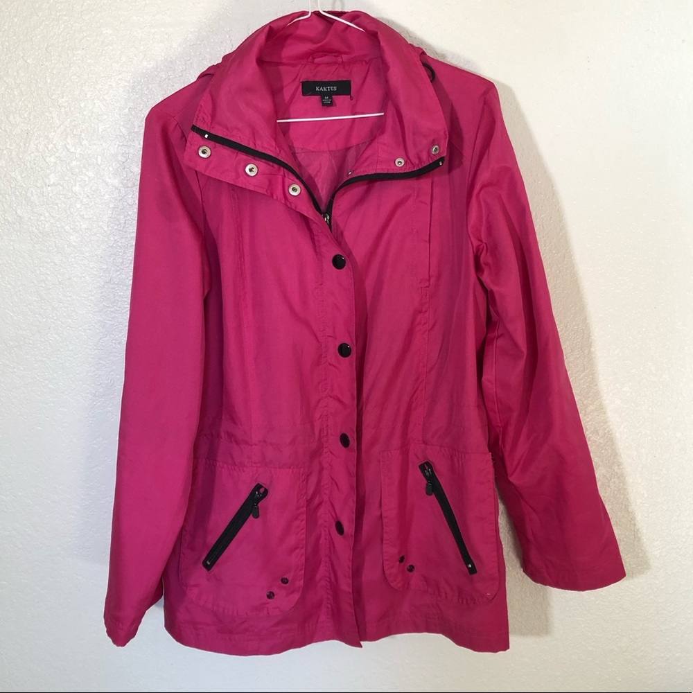 Pink Raincoat/Windbreaker. Size Medium